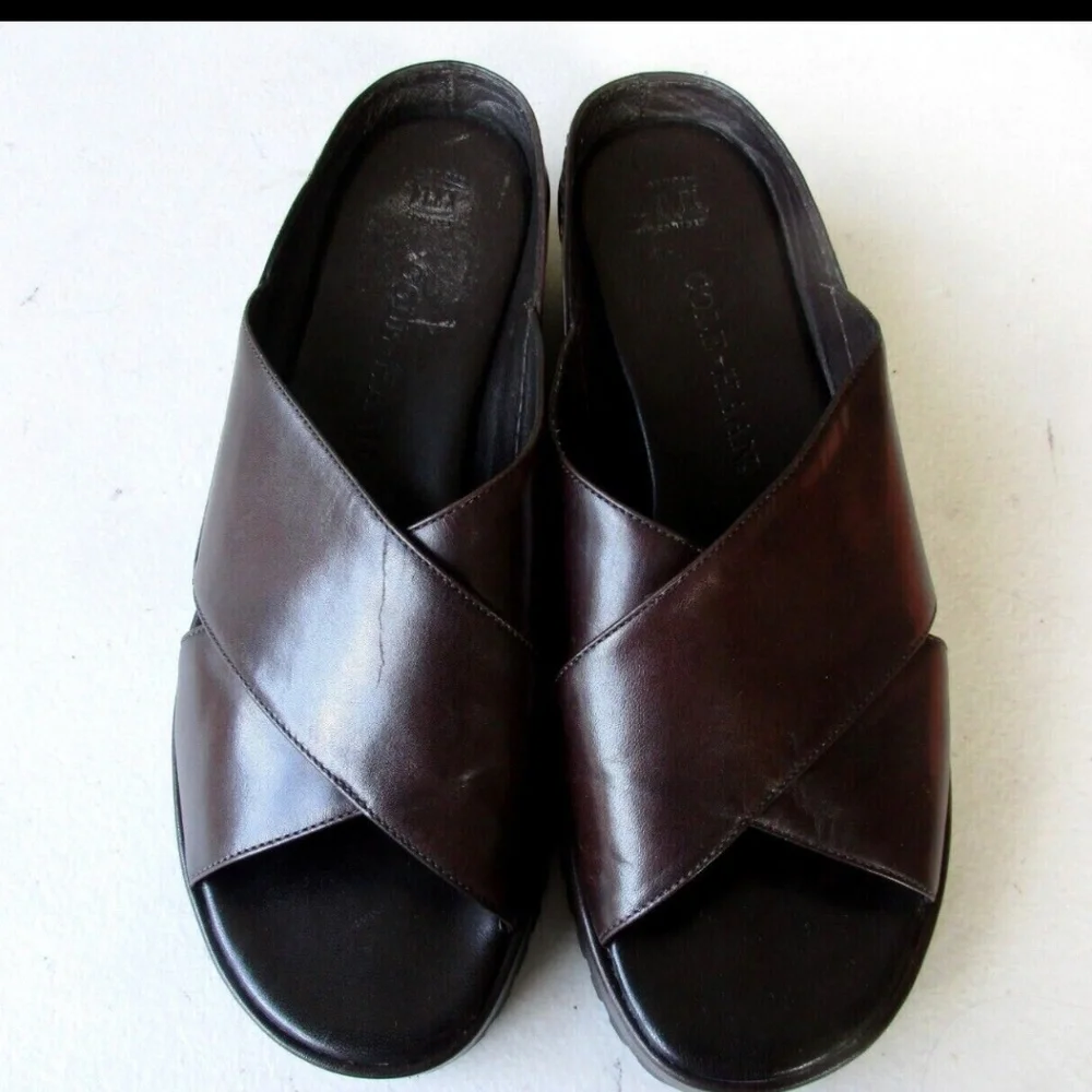 Cole Haan • (9.5) Black Leather Slide Sandals